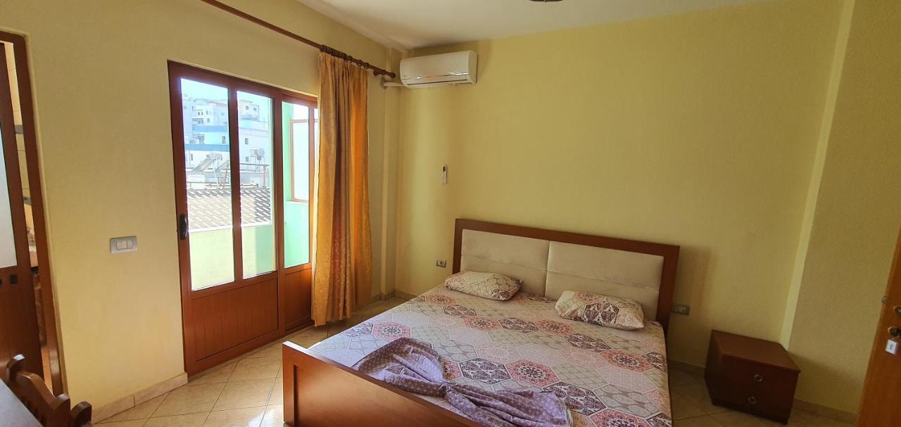 Guest House "Pisha" Durrës 外观 照片