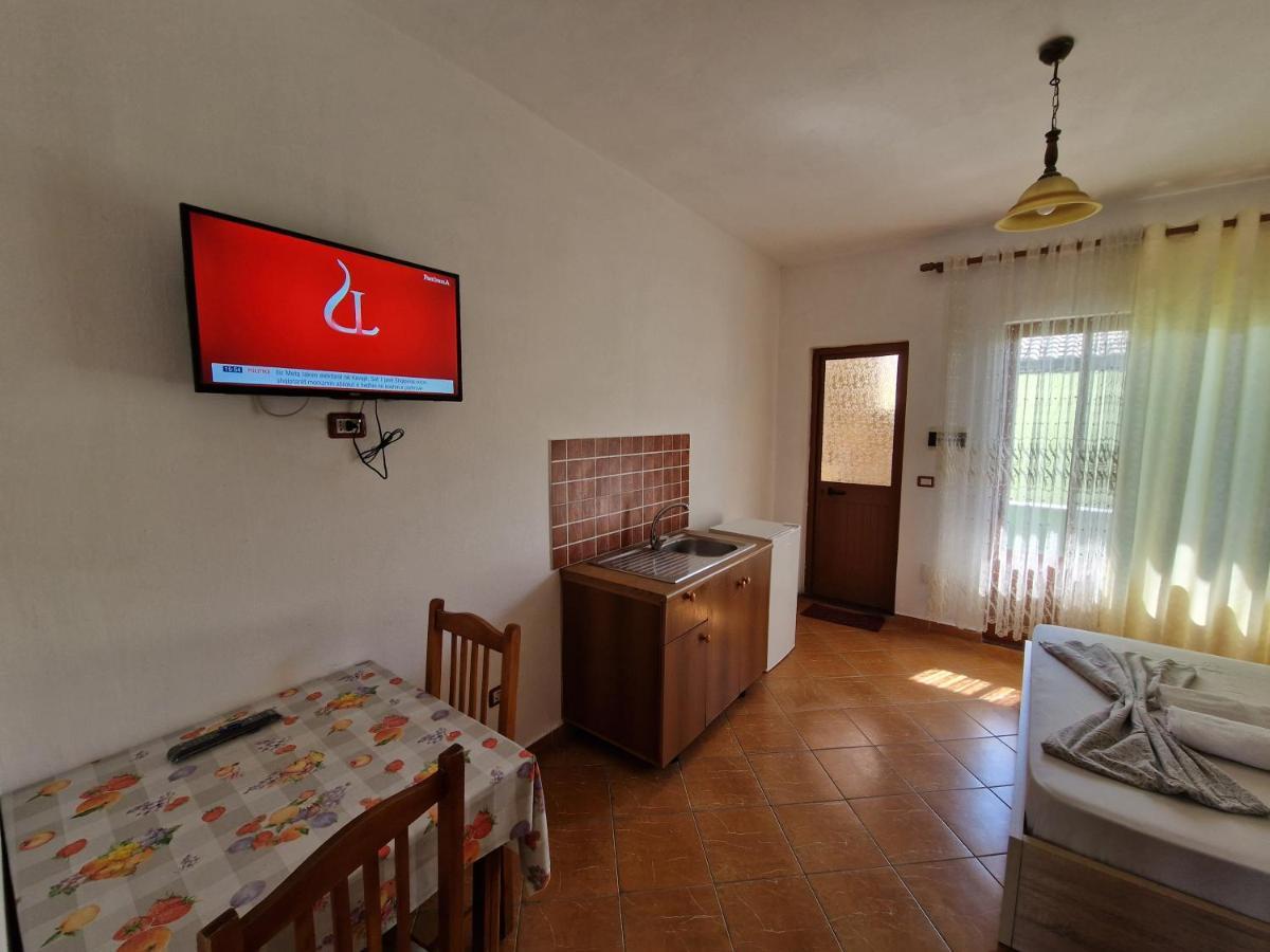 Guest House "Pisha" Durrës 客房 照片