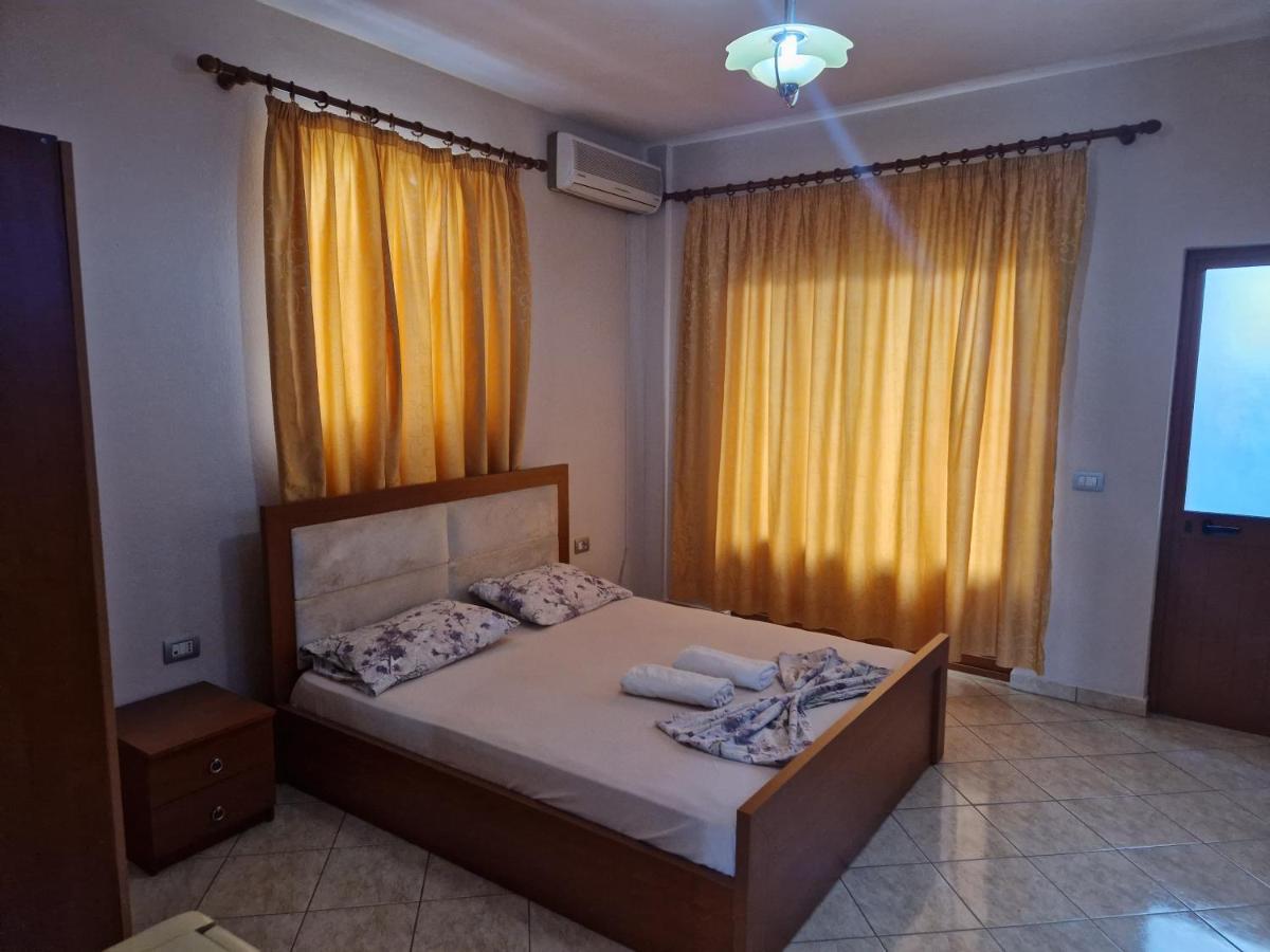 Guest House "Pisha" Durrës 外观 照片