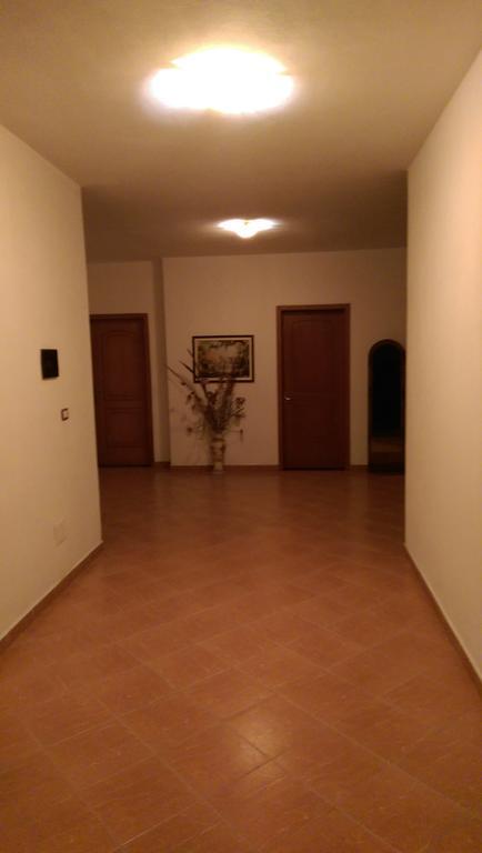 Guest House "Pisha" Durrës 外观 照片