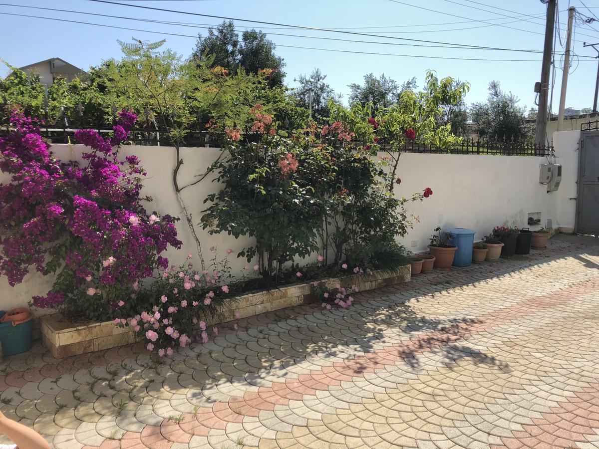 Guest House "Pisha" Durrës 外观 照片